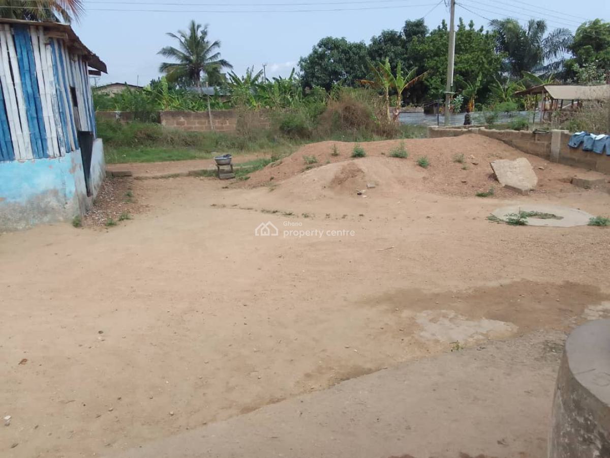 Main Road Titled & Walled One & Half Plots, in Between Mataheko, Flamingo Traffic Light, Lartebiokorshie, Accra, Land for Sale