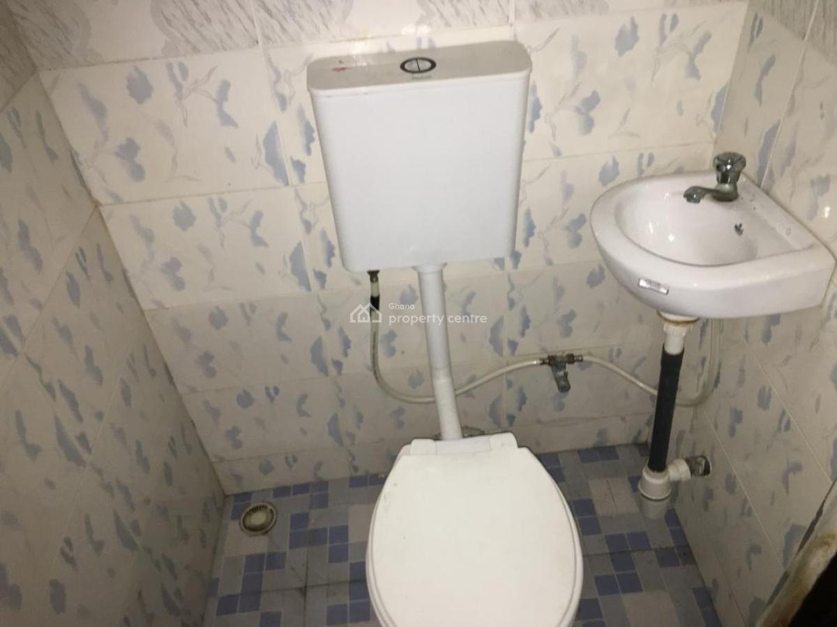 Nice Single Room Self Contained, Havana Pub Area, Labadi-aborm, Accra, Single Room Self Contained for Rent