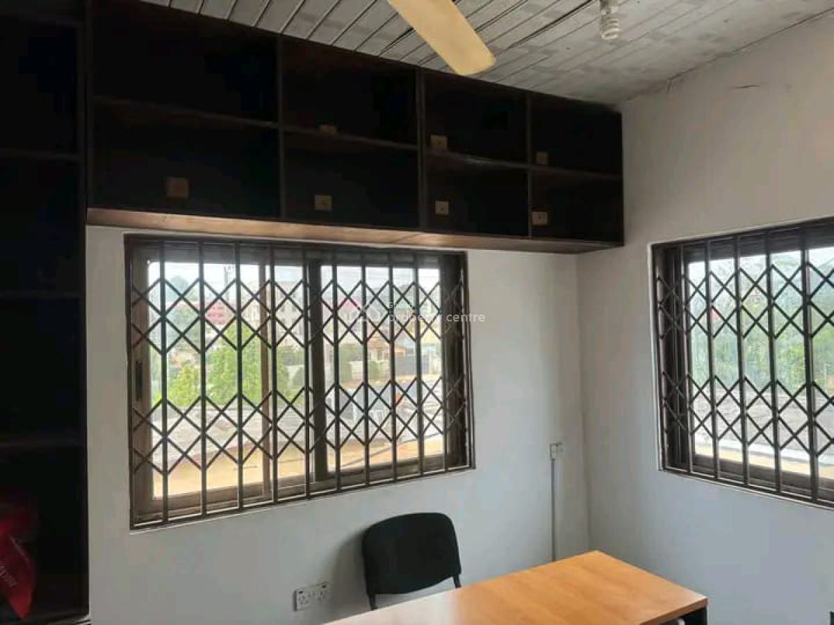 Decent 3 Bedroom House Office Space, Achimota, Accra, Office Space for Rent