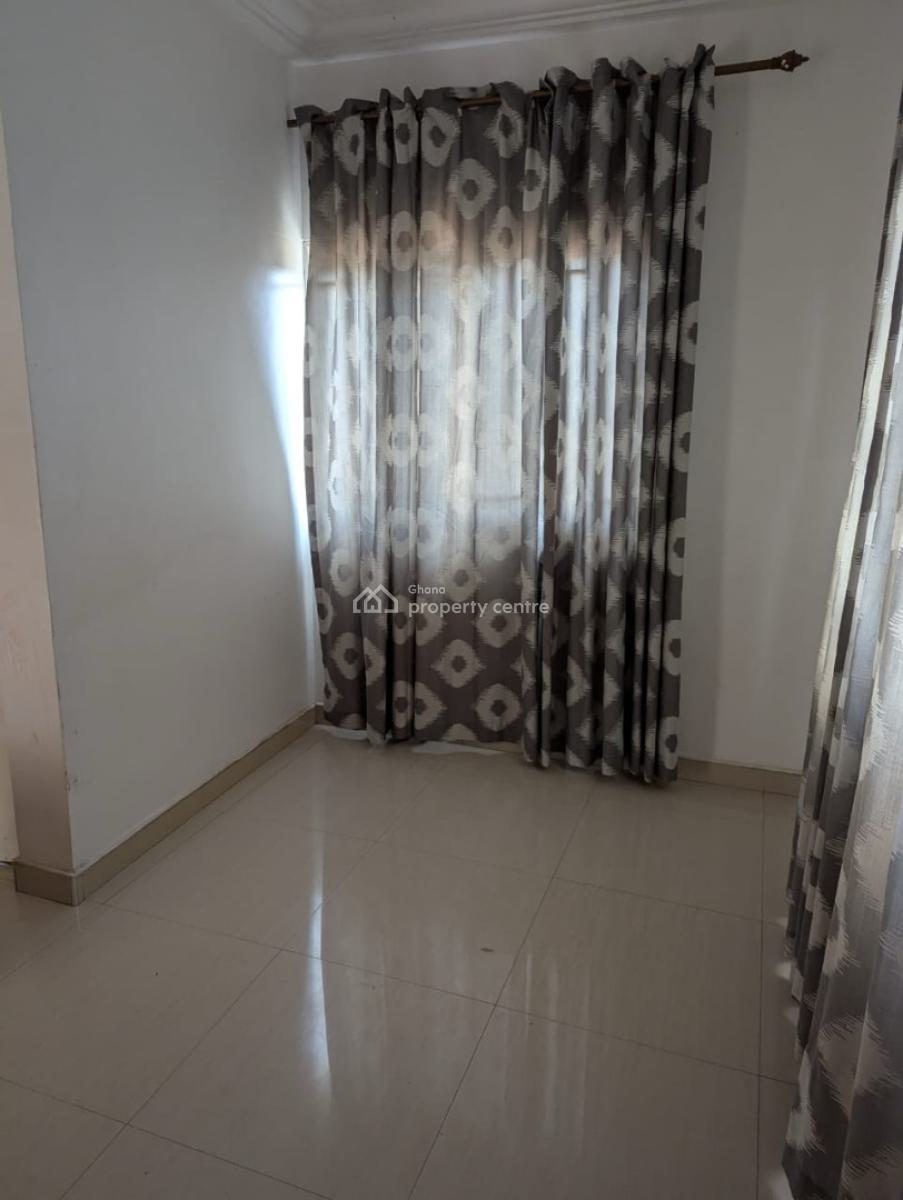 Decent Chamber and Hall @ Tantra Hill, Tantra Hill, Achimota, Accra, Apartment for Rent