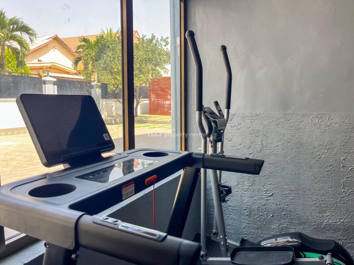 Luxury Resort Mansion -- Prime Investment in Kumasi!, Abuakwa Manhyia, Kumasi Metropolitan, Ashanti, Detached Duplex for Sale