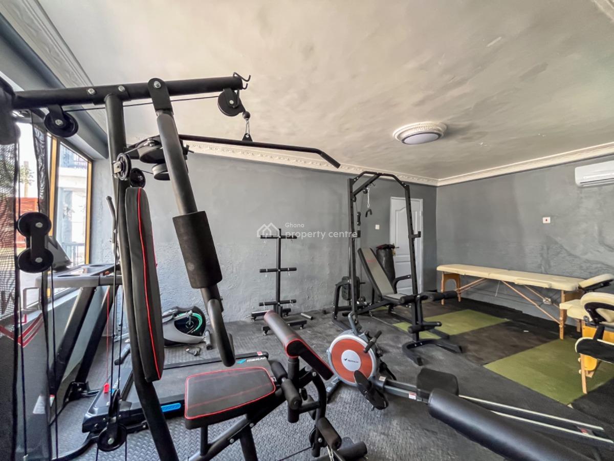 Luxury Resort Mansion -- Prime Investment in Kumasi!, Abuakwa Manhyia, Kumasi Metropolitan, Ashanti, Detached Duplex for Sale