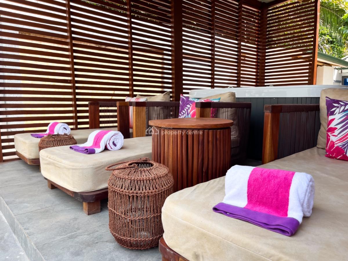 Luxury Resort Mansion -- Prime Investment in Kumasi!, Abuakwa Manhyia, Kumasi Metropolitan, Ashanti, Detached Duplex for Sale