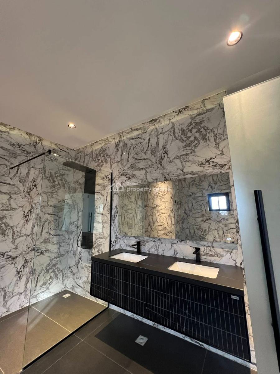 Executive 4 Bedrooms House with Boys Quaters, Ashaley Botwe, Adenta Municipal, Accra, House for Sale