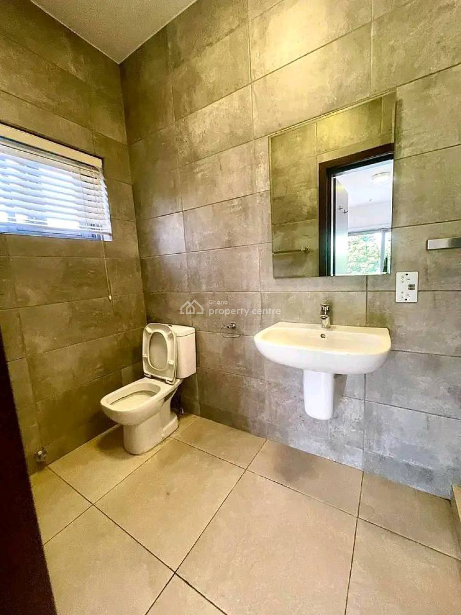 Executive Semi Furnished 4 Bedroom Townhouse with Bq, North Ridge, Accra, Townhouse for Rent