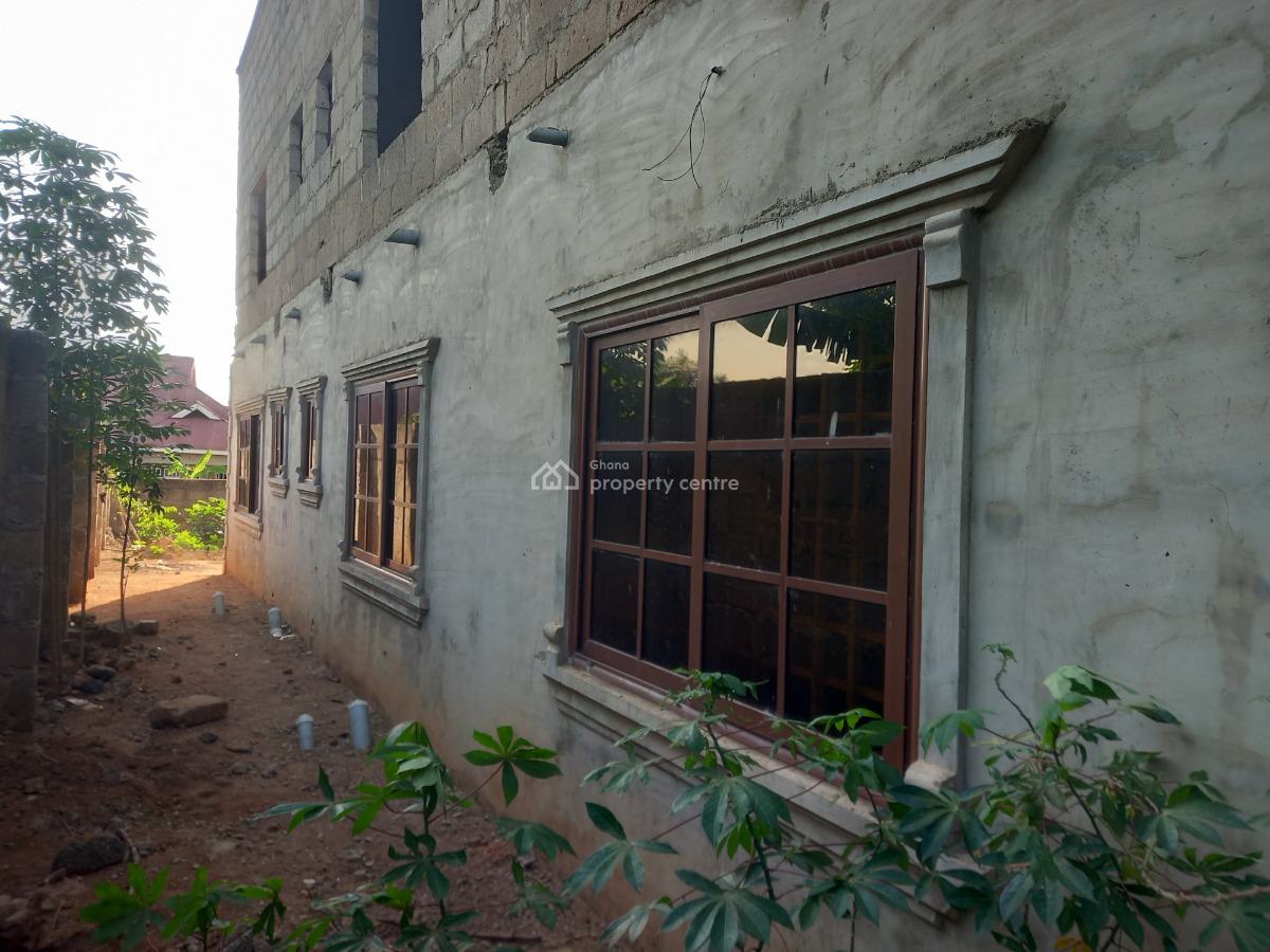 Apartments / Flats, Mampongteng, Kwabre, Ashanti, Office Space for Sale