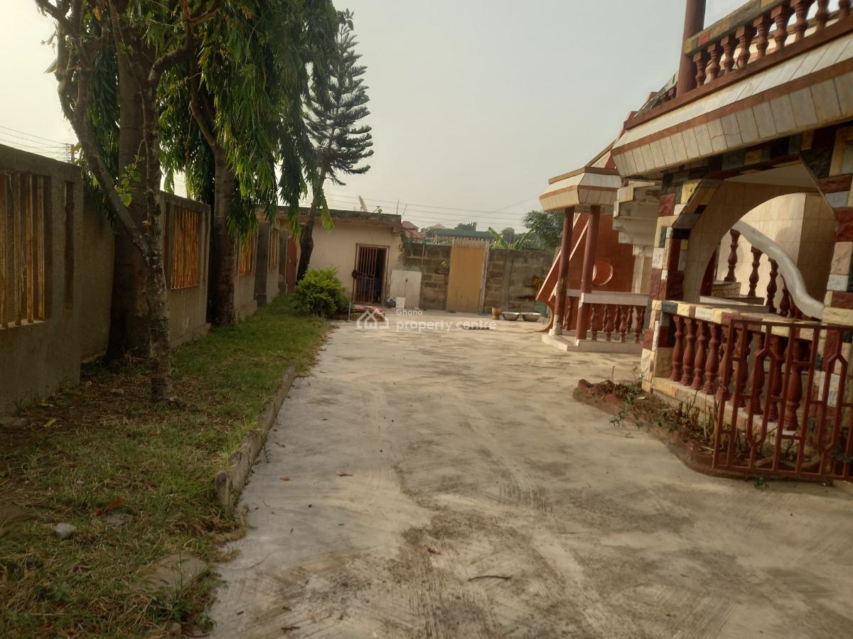 Property for Hotel / Guest House., Breman, Near Suame, Tafo Pankrono., Kumasi Metropolitan, Ashanti, Hotel / Guest House for Sale