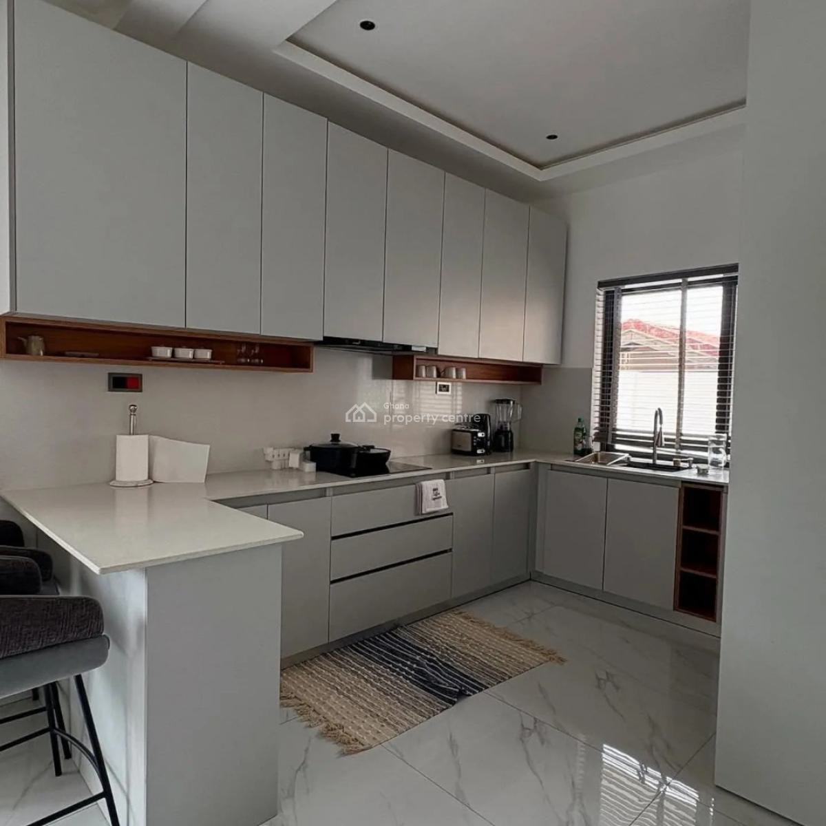 Executive 4 Bedrooms Townhouses at East Legon, East Legon, Accra, Townhouse for Sale