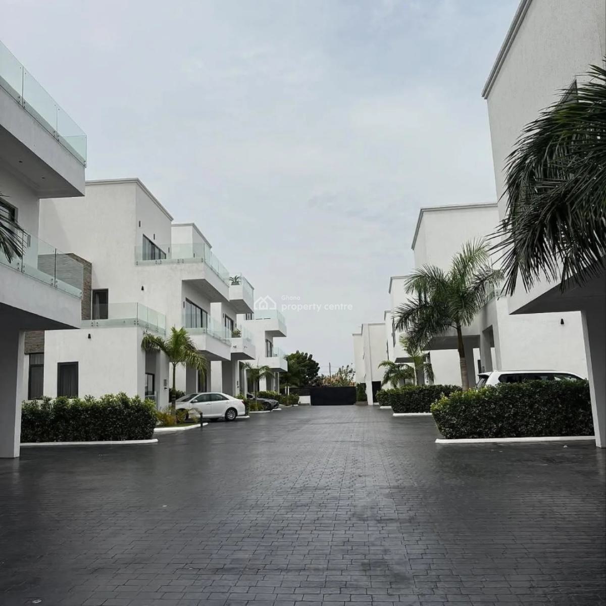 Executive 4 Bedrooms Townhouses at East Legon, East Legon, Accra, Townhouse for Sale