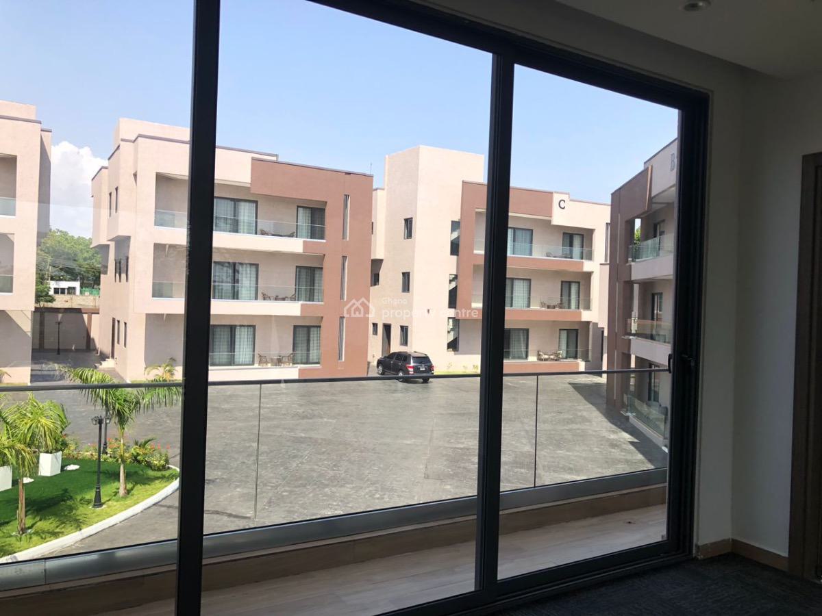 Spacious 3 Bedroom Furnished and Serviced, Cantonment, Lawrounds Agency, Cantonments, Accra, Apartment Short Let