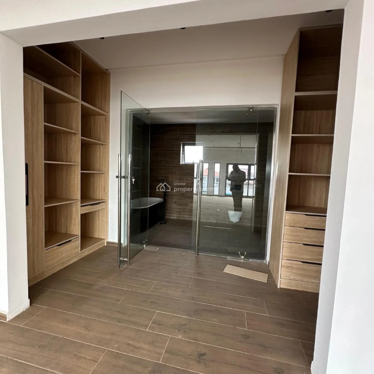 Executive En-suite 5 Bedrooms Gated Community House at Lakeside Estate, Ashaley Botwe, Adenta Municipal, Accra, House for Sale