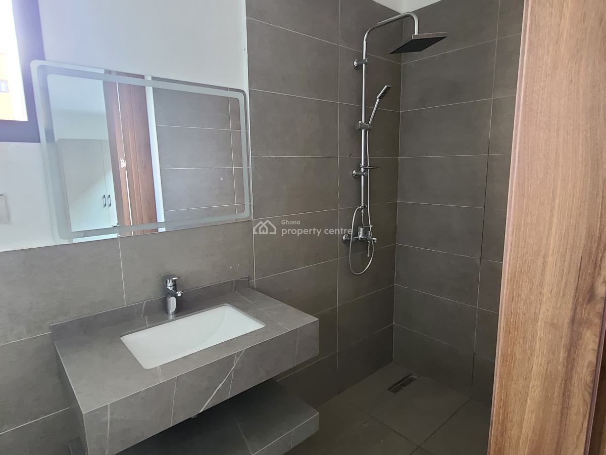 2 Bedroom Apartment with Rooftop Pool and Gym, Mahama Road, East Airport, Airport Residential Area, Accra, Apartment for Sale