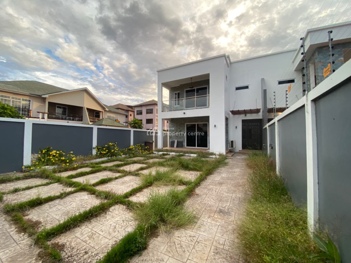 3 Bedrooms Duplex with Staff Quarters in a Gated Community, East Trasacco, East Legon, Accra, Semi-detached Duplex for Rent