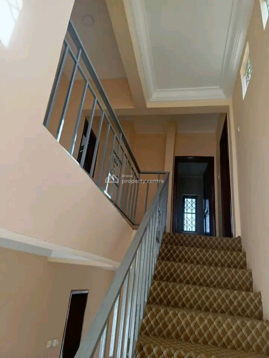 3-bedroom House+ 2bq @ Spintex, Spintex, Accra, House for Rent