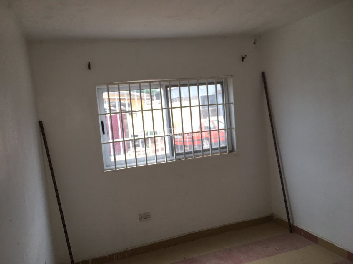 Renovated Chamber & Hall S/c @ Labone, G4s Security, North Labone, Accra, Mini Flat for Rent