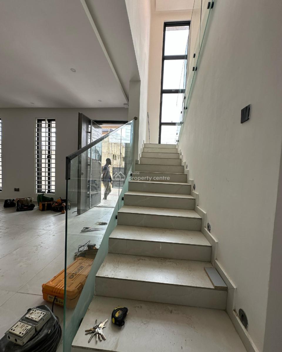 Executive 4 Bedrooms with 1bq, Ashaley Botwe, Adenta Municipal, Accra, House for Sale