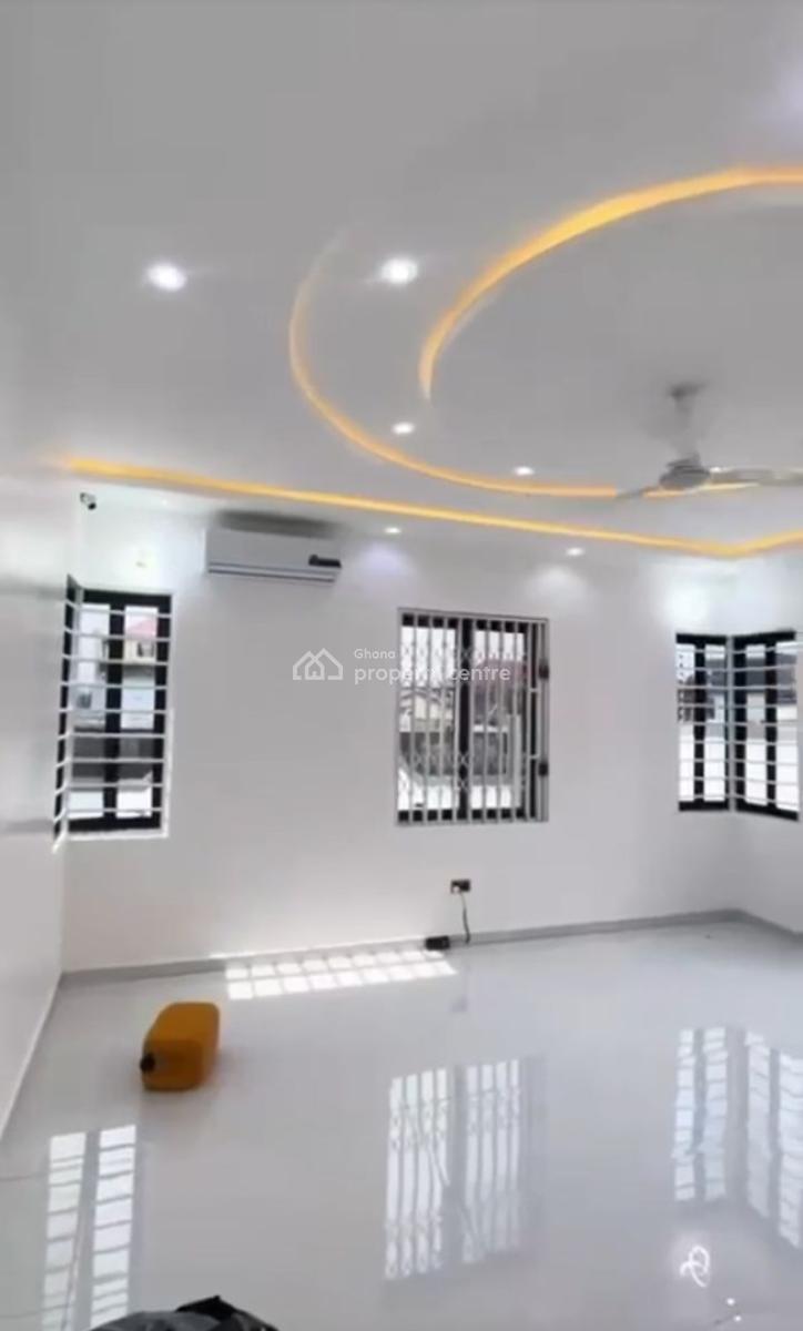 Newly Built 3 Bedrooms House in Gated Community., Ghana Flag Supermarket Enclave, Oyarifa, La Nkwantanang Madina Municipal, Accra, Detached Duplex for Sale
