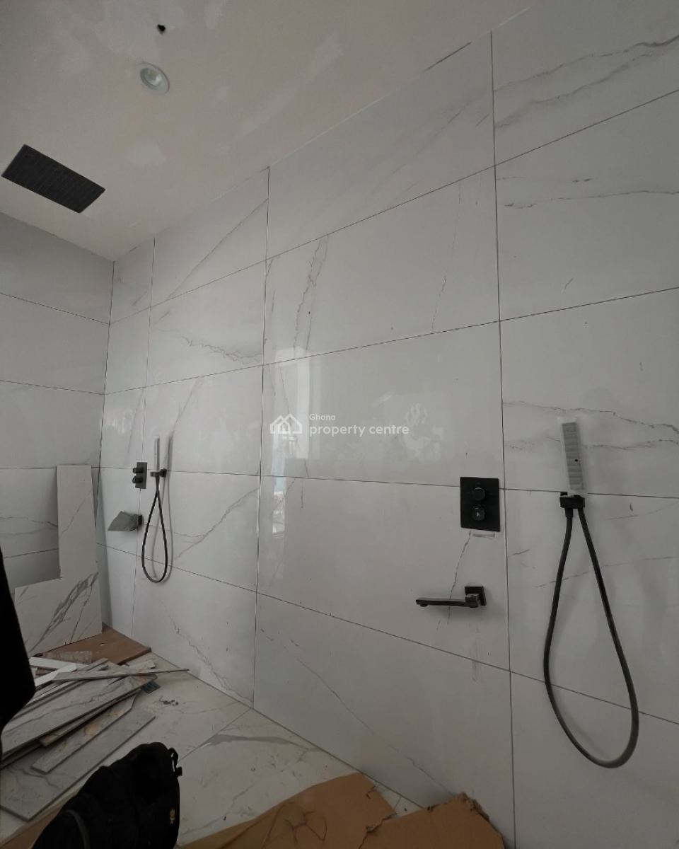 Executive 5 Bedroom with a Swimming Pool, East Legon, Accra, House for Sale