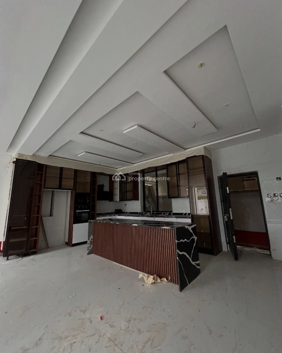 Executive Newly Built All En-suite 4 Bedrooms with Boys Quarters, La Nkwantanang Madina Municipal, Accra, House for Sale