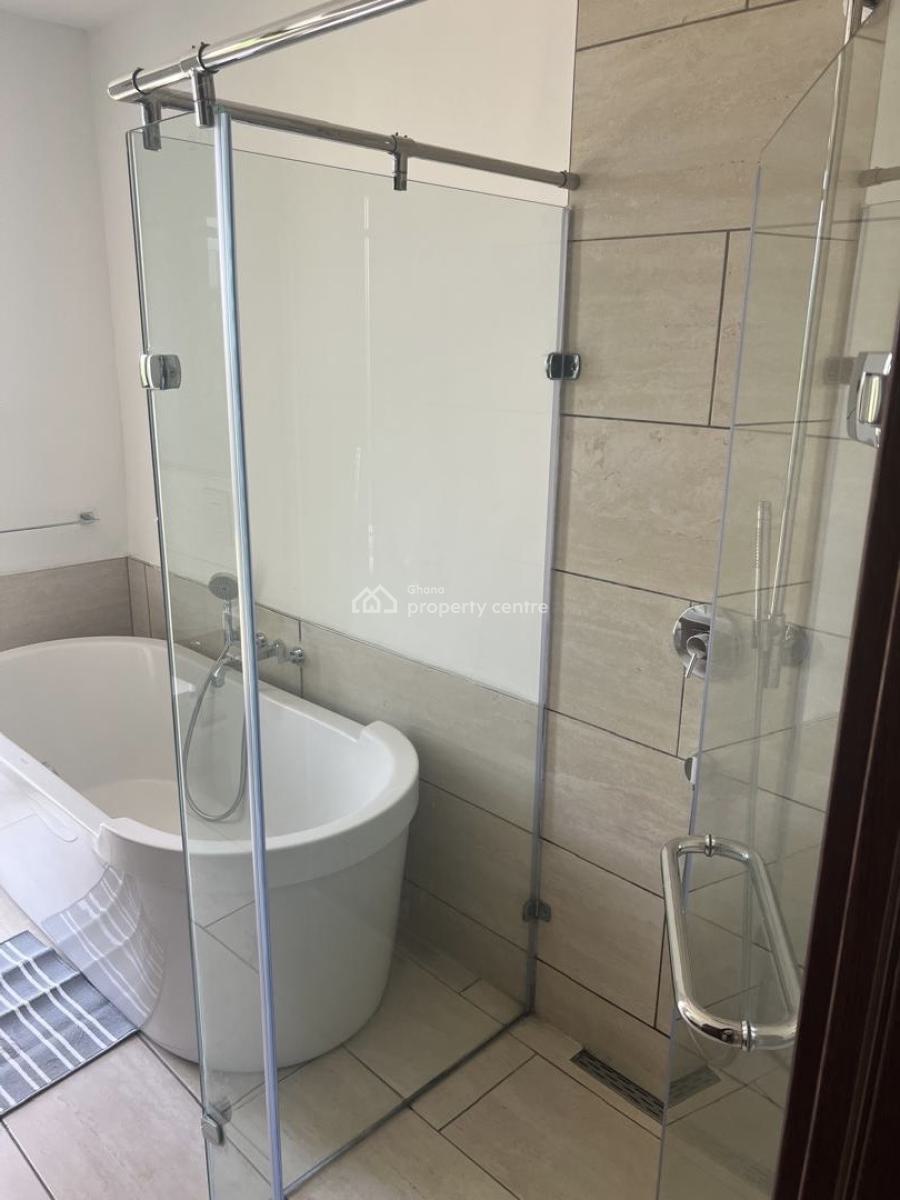 2 Bedrooms, Villagio, West Airport, Airport Residential Area, Accra, Apartment for Sale