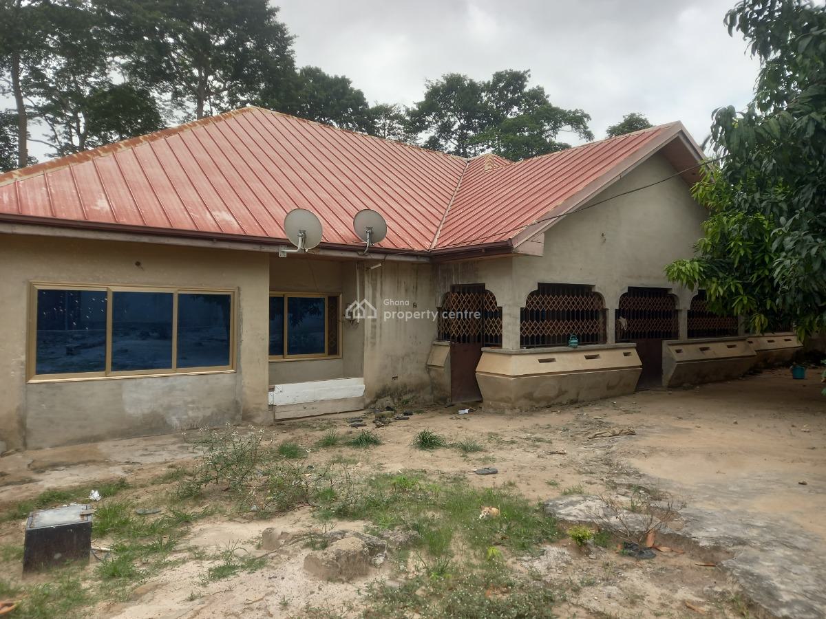 6 Bedrooms, Parkoso, Near Asokore Mampong, Kumasi Metropolitan, Ashanti, House for Sale