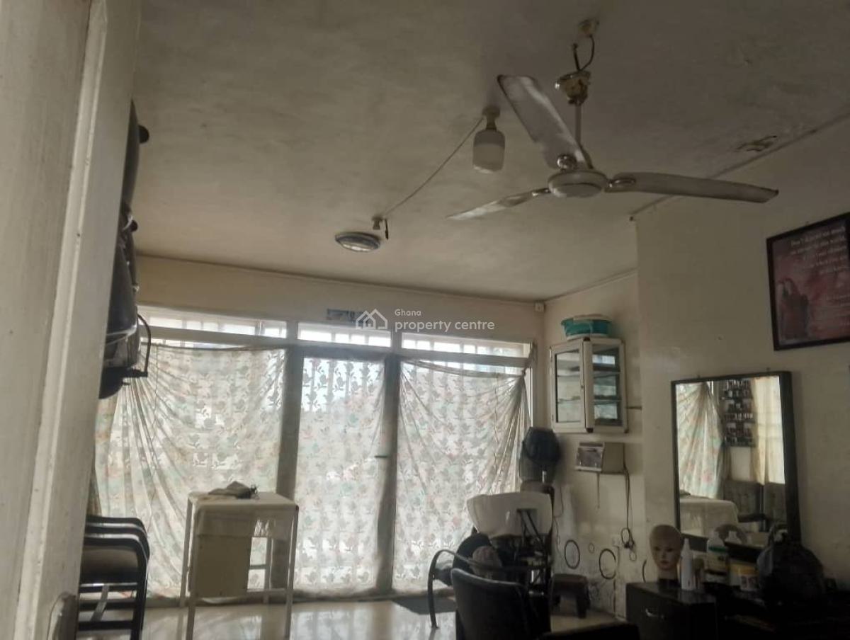Commercial Store @ Botwe School Junction, Ashaley Botwe, Adenta Municipal, Accra, Shop for Rent
