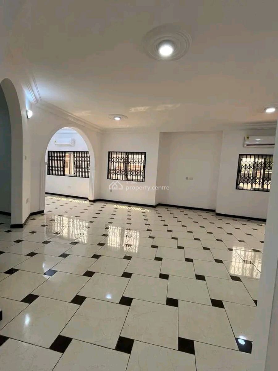 6 Units 3 Bedroom All Ensuite Townhouse in a Gated Community, Senchi Road, Airport Residential Area, Accra, Townhouse for Rent