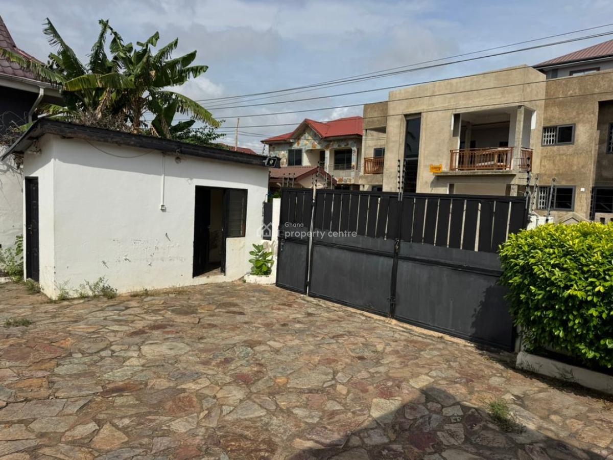 4 Bedrms on 1 and Half Plot at West Land, West Legon Starbite Shell Station, Ga East Municipal, Accra, Detached Bungalow for Sale