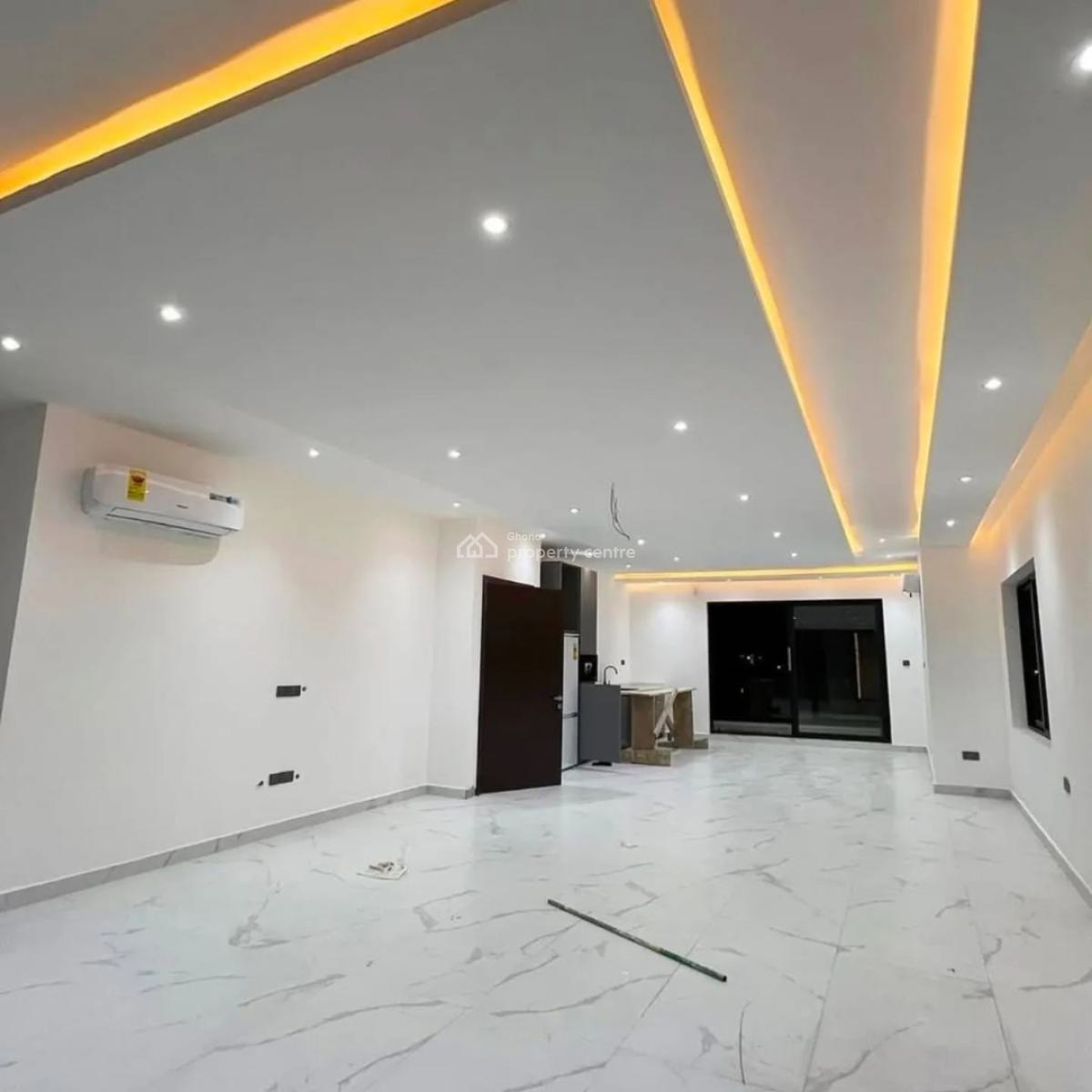 Executive 4 Bedrooms, Ashaley Botwe, Adenta Municipal, Accra, House for Sale
