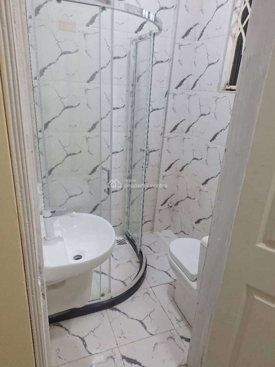 Two Bedrooms Apartment, Teshie Bushroad Police Statoin, Teshie-nungua Estates, Accra, Apartment for Rent