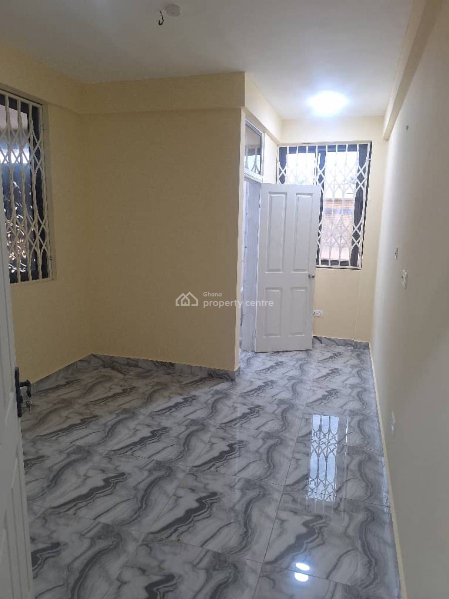 Two Bedrooms Apartment, Teshie Bushroad Police Statoin, Teshie-nungua Estates, Accra, Apartment for Rent