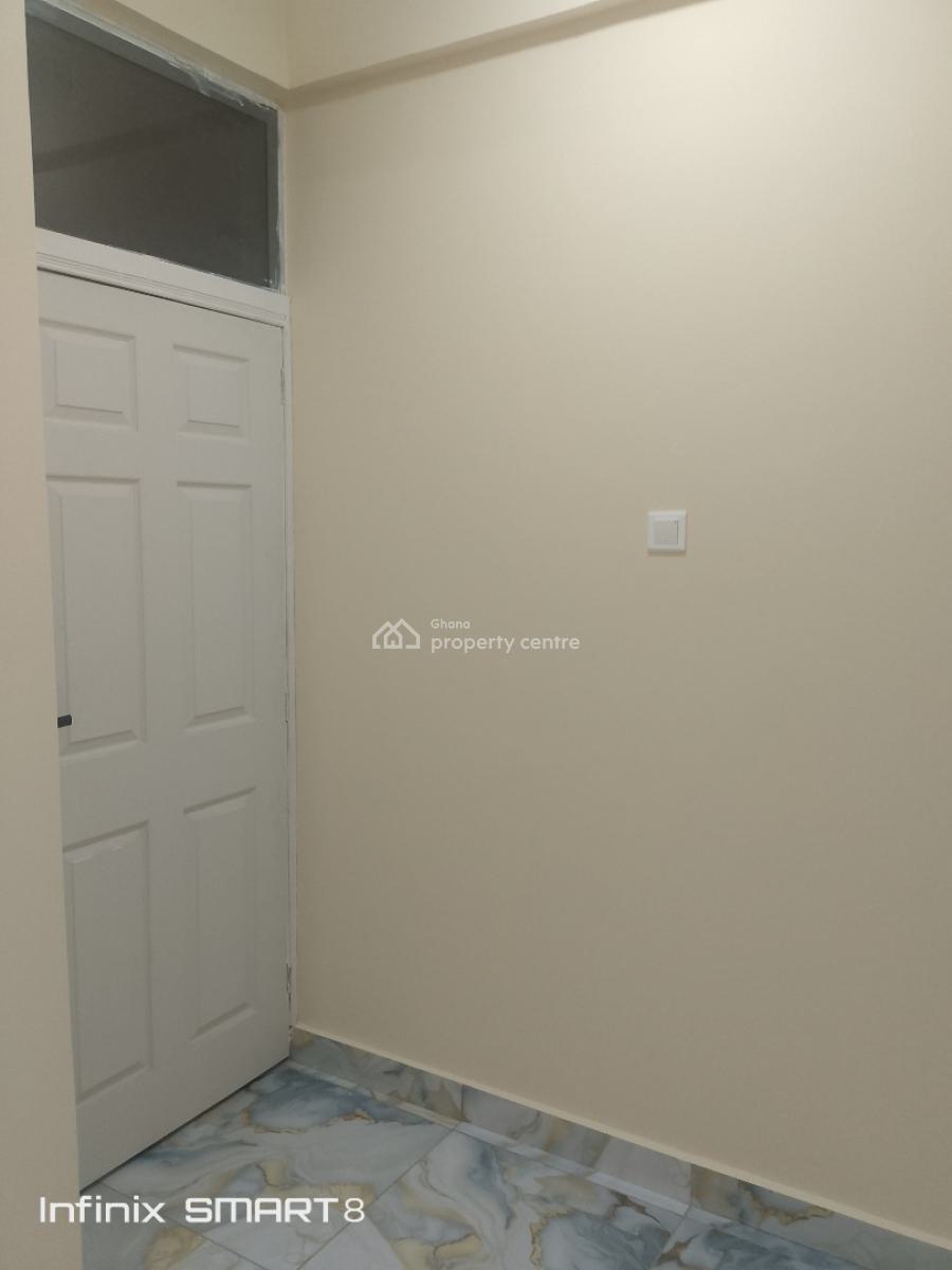 Two Bedrooms Apartment, Teshie Bushroad Police Statoin, Teshie-nungua Estates, Accra, Apartment for Rent