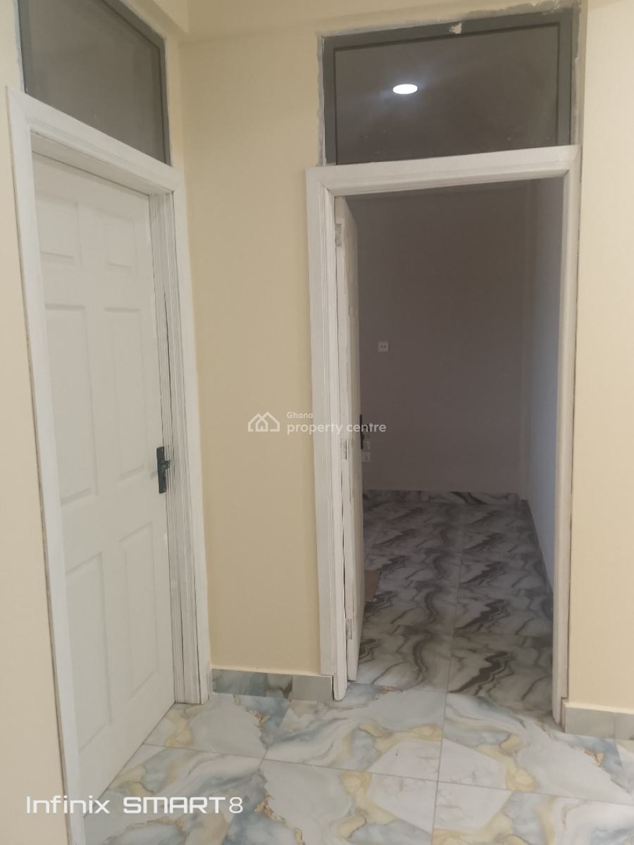 Two Bedrooms Apartment, Teshie Bushroad Police Statoin, Teshie-nungua Estates, Accra, Apartment for Rent