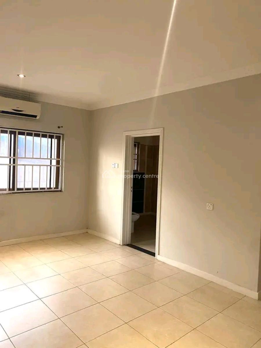 Decent 3bedroom House @ Cfc Estate, Cfc Estate, Achimota, Accra, House for Rent