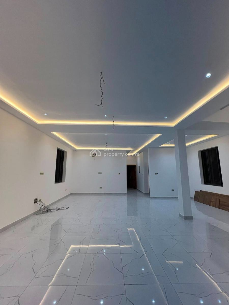 Executive 4 Bedrooms, Ogbojo, Adenta Municipal, Accra, House for Sale