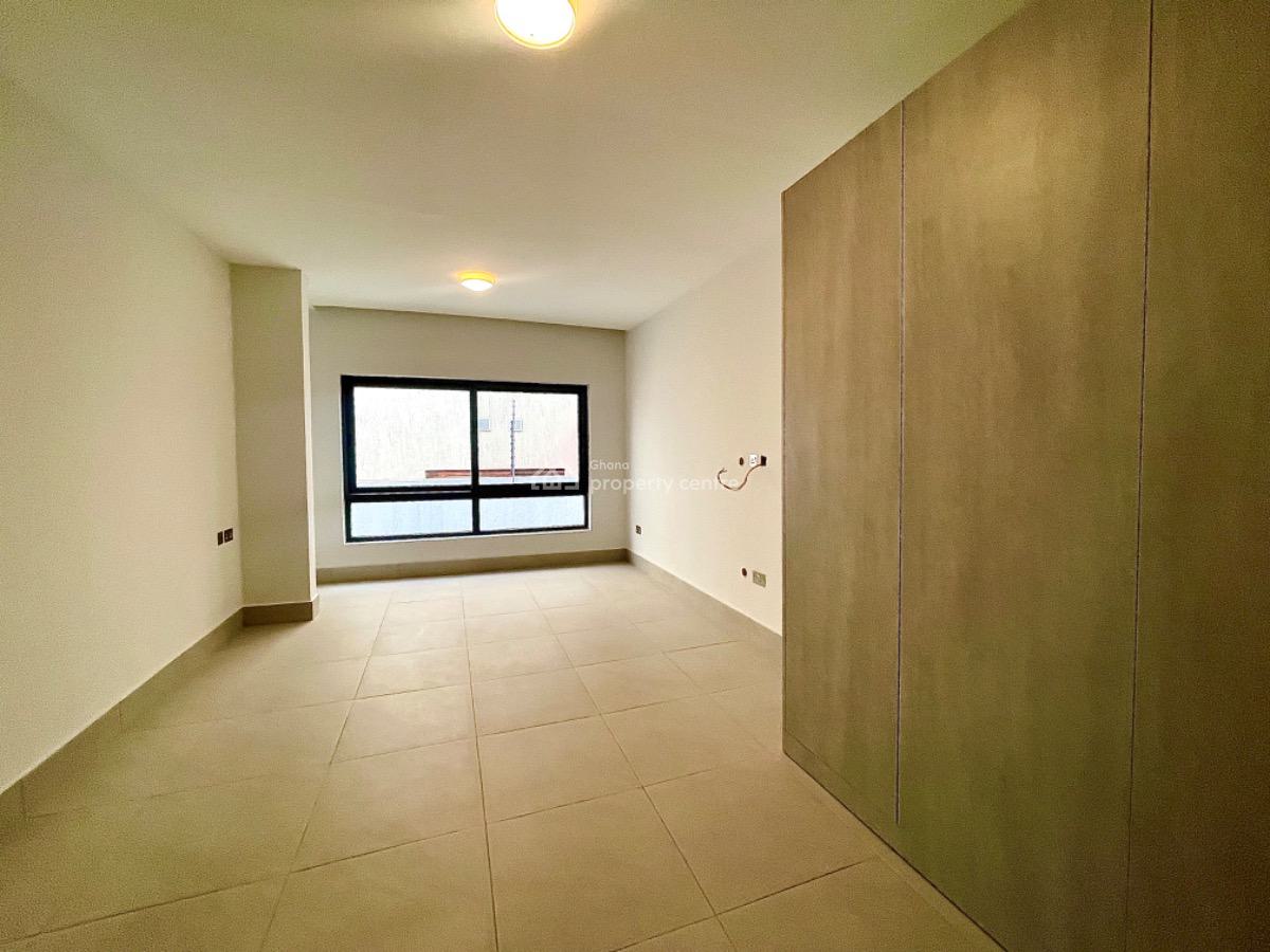 3 Bedroom Townhouse, Only 4 Units on Compound, Airport Residential Area, Accra, Townhouse for Rent