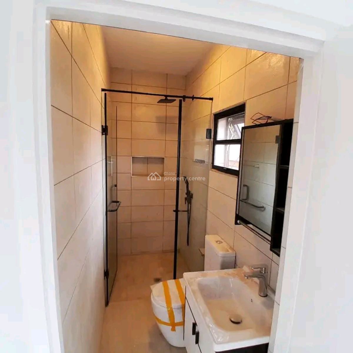 Luxurious Newly Built 2-bedroom Townhouse, Westland, Ga East Municipal, Accra, Townhouse for Rent