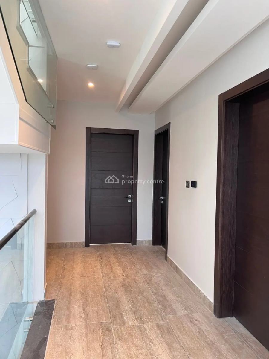4 Bedroom Townhouse with Elevator and Staff Quarters, Cantonments, Accra, Detached Duplex for Rent
