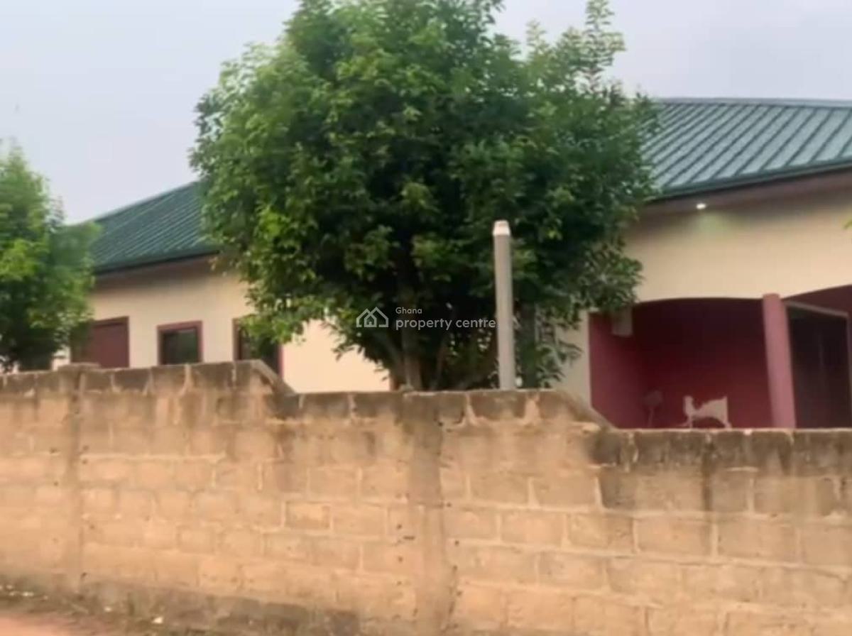 Auction of 5master Brm House  @ Nyanyano / Kasoa, Millennium City, Kasoa, Awutu-senya East, Central Region, House for Sale