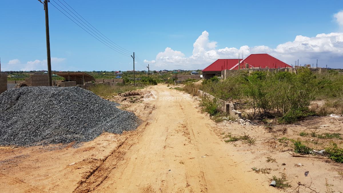 Your Safe Space Near The Coast- Build in Solomon Court, New Ningo Police Station, Ningo Prampram District, Accra, Mixed-use Land for Sale