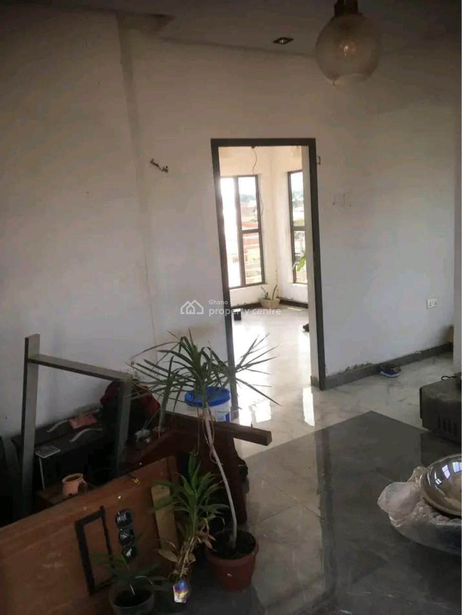 Chamber and Hall Apartment @  Abelenkpe, Abelemkpe, Accra, Apartment for Rent