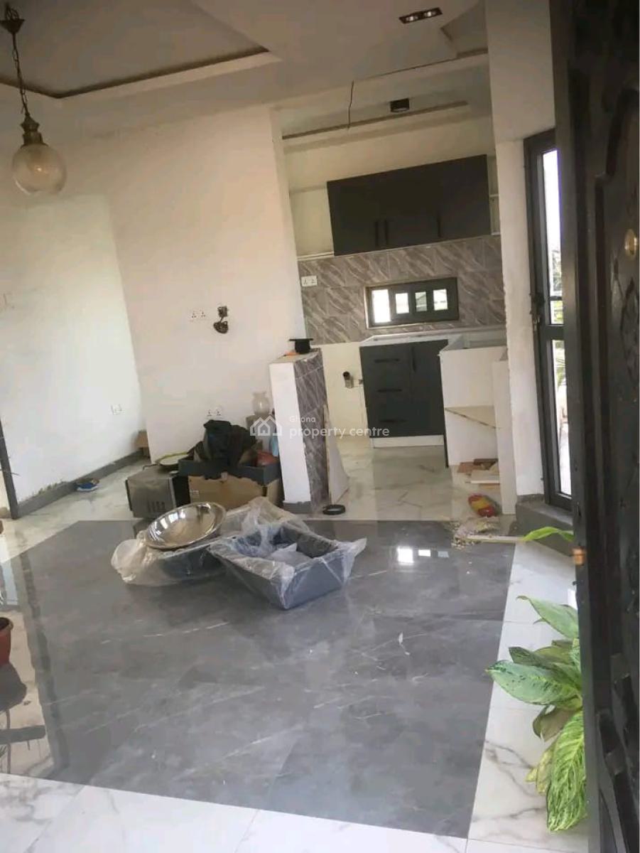 Chamber and Hall Apartment @  Abelenkpe, Abelemkpe, Accra, Apartment for Rent