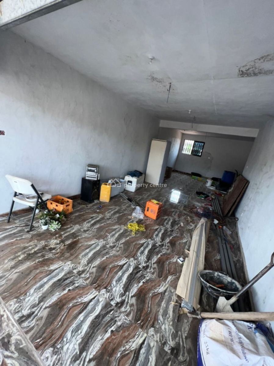 Spacious Shop at Ablekuma, Pentecost Junction Goil Filling Station, Ablekuma South, Accra Metropolitan, Accra, Shop for Rent