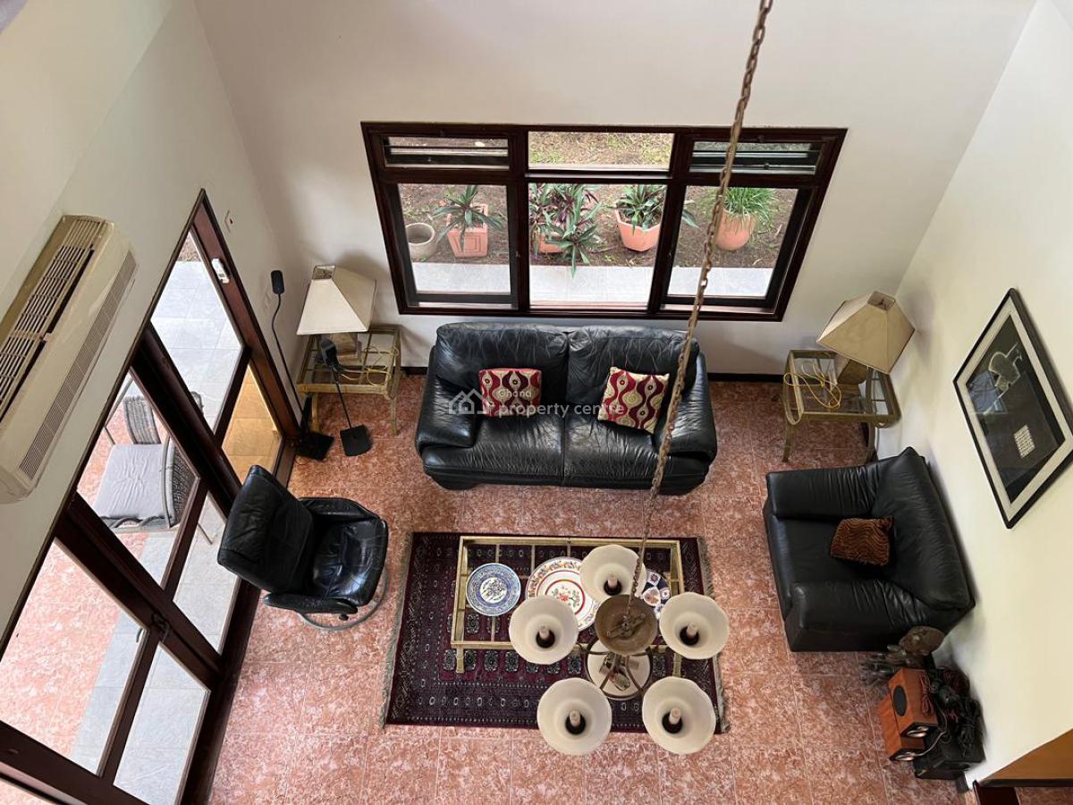4 Bedroom Villa with Swimming Pool, Cantonments, Accra, Detached Duplex for Rent