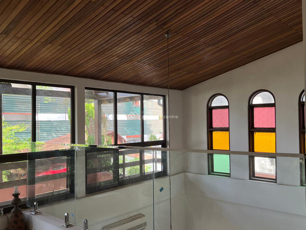 4 Bedroom Villa with Swimming Pool, Cantonments, Accra, Detached Duplex for Rent
