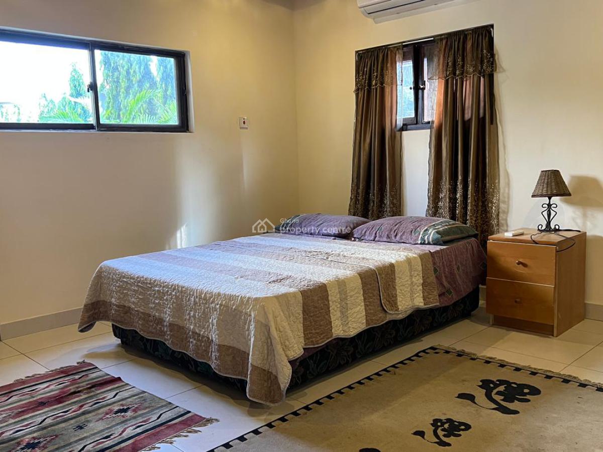 4 Bedroom Villa with Swimming Pool, Cantonments, Accra, Detached Duplex for Rent