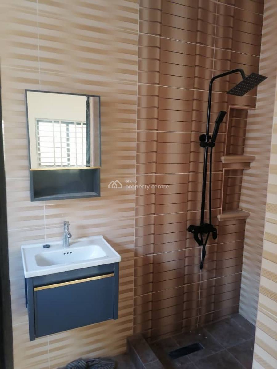 3 Bedrooms at Amasaman Stadium Junction, Stadium Junction, Amasaman, Ga West Municipal, Accra, Detached Duplex for Sale