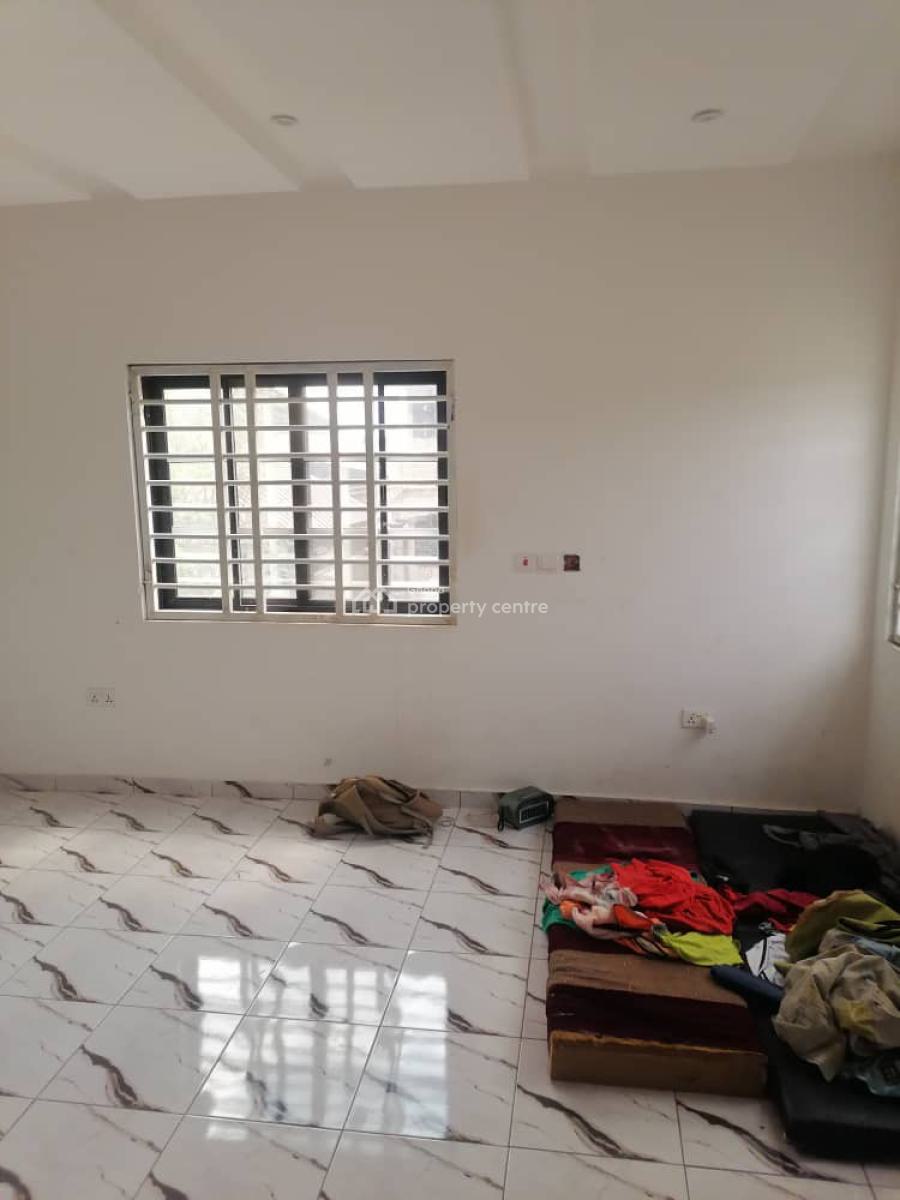 3 Bedrooms at Amasaman Stadium Junction, Stadium Junction, Amasaman, Ga West Municipal, Accra, Detached Duplex for Sale