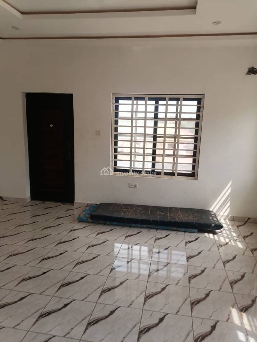 3 Bedrooms at Amasaman Stadium Junction, Stadium Junction, Amasaman, Ga West Municipal, Accra, Detached Duplex for Sale