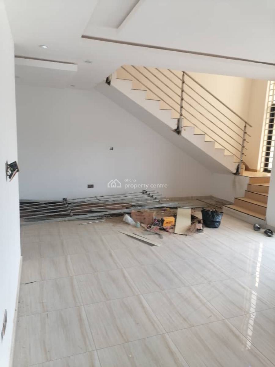 3 Bedrooms at Amasaman Stadium Junction, Stadium Junction, Amasaman, Ga West Municipal, Accra, Detached Duplex for Sale